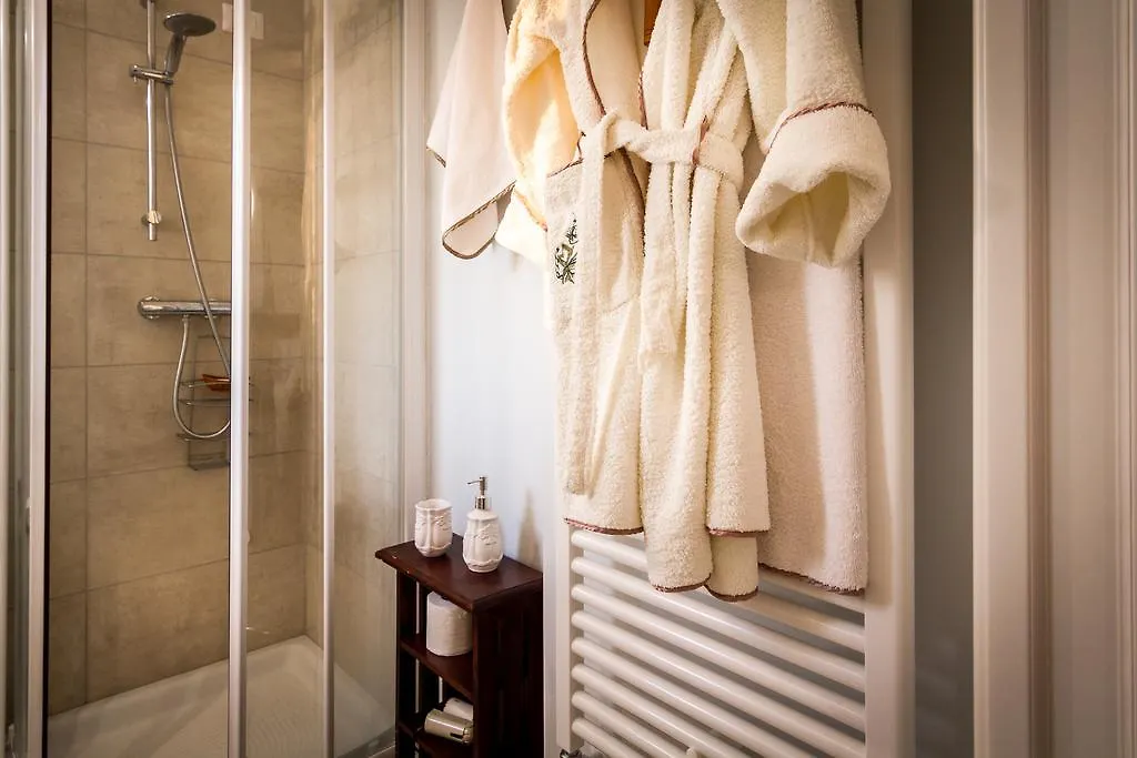 Le Casette Apartments - Bymyhomeincomo Блевио